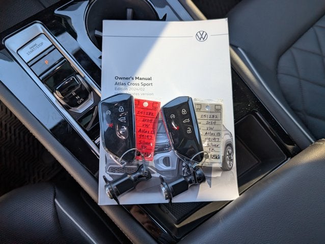 2024 Volkswagen Atlas Cross Sport 2.0T SEL Premium R-Line
