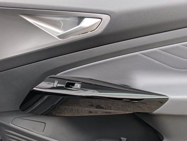 2023 Volkswagen ID.4 Pro S Plus