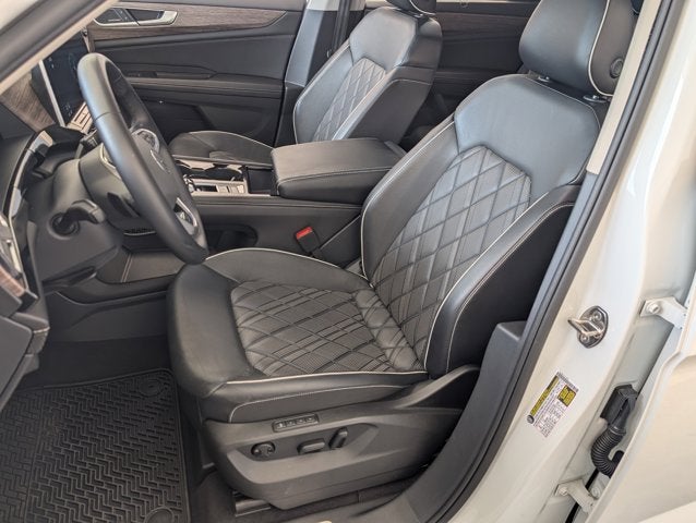 2024 Volkswagen Atlas 2.0T SEL Premium R-Line