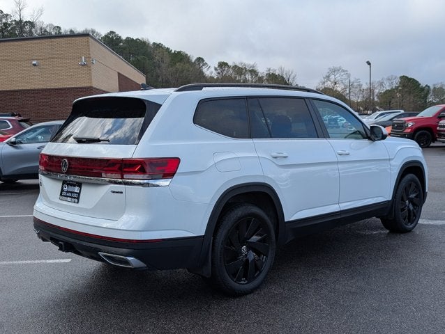 2024 Volkswagen Atlas 2.0T SE w/Technology