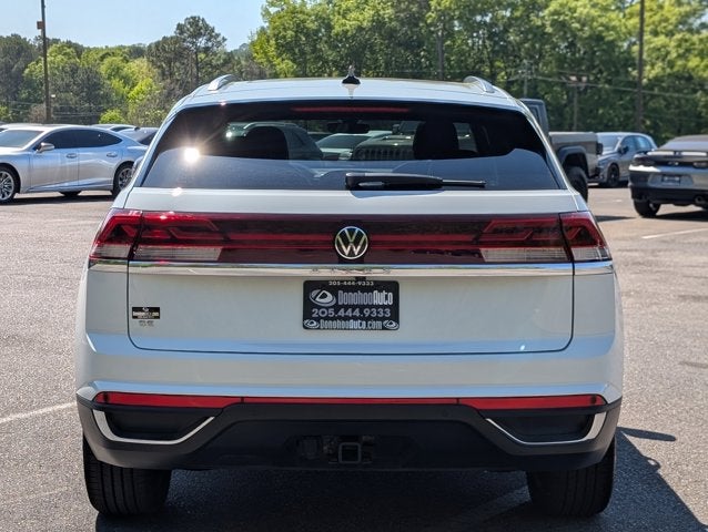 2024 Volkswagen Atlas Cross Sport 2.0T SE w/Technology
