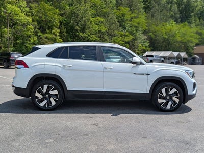 2025 Volkswagen Atlas Cross Sport 2.0T SE w/Technology