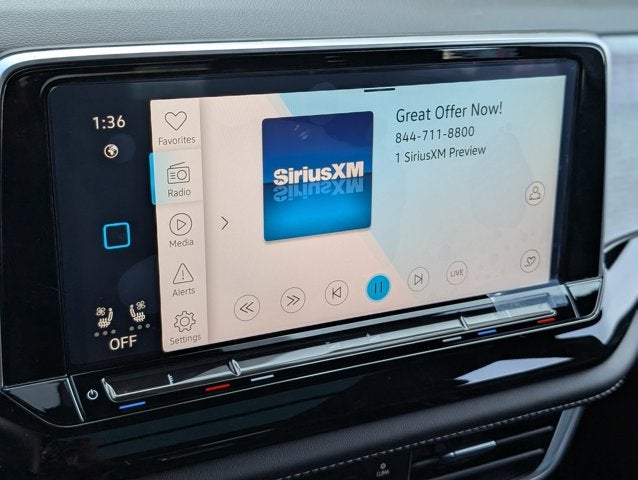 2024 Volkswagen Atlas Cross Sport 2.0T SE w/Technology