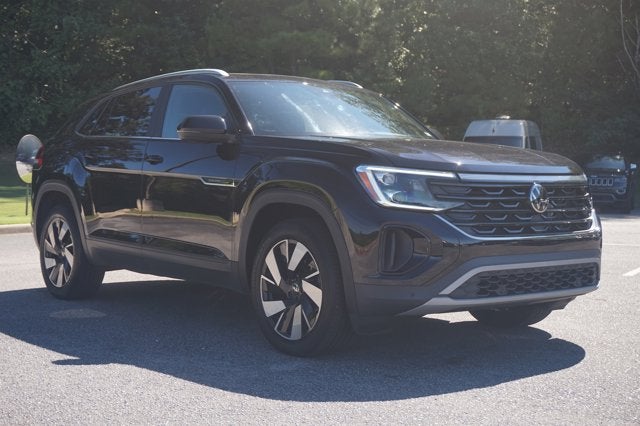 2024 Volkswagen Atlas Cross Sport 2.0T SE w/Technology
