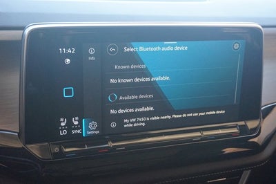 2024 Volkswagen Atlas Cross Sport 2.0T SE w/Technology