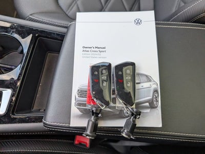 2024 Volkswagen Atlas Cross Sport 2.0T SE w/Technology
