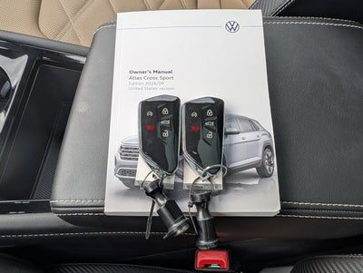 2025 Volkswagen Atlas Cross Sport 2.0T SE w/Technology