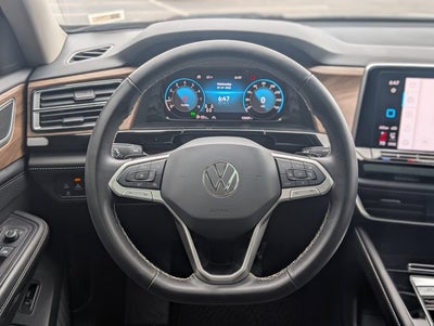 2024 Volkswagen Atlas 2.0T SE w/Technology
