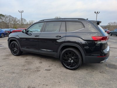 2025 Volkswagen Atlas 2.0T SE w/Technology