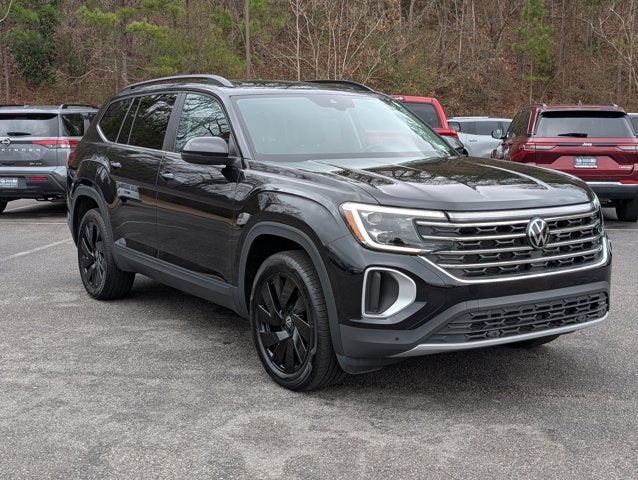 2024 Volkswagen Atlas 2.0T SE w/Technology