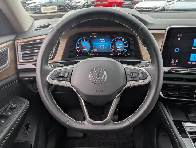 2024 Volkswagen Atlas 2.0T SE w/Technology