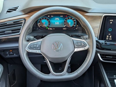 2025 Volkswagen Atlas 2.0T SE w/Technology