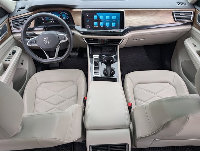 2024 Volkswagen Atlas 2.0T SE w/Technology