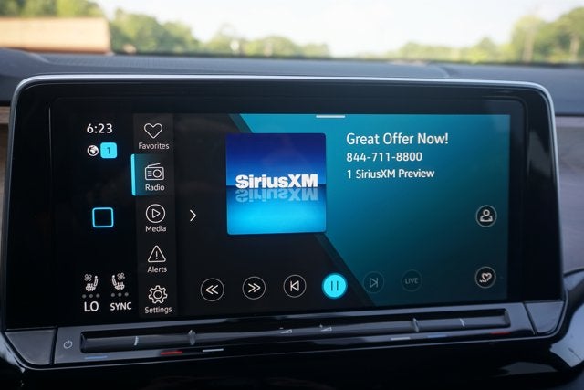 2024 Volkswagen Atlas 2.0T SE w/Technology