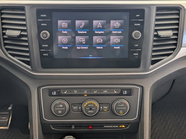 2021 Volkswagen Atlas 3.6L V6 SE w/Technology R-Line