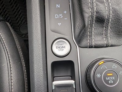 2021 Volkswagen Atlas 3.6L V6 SE w/Technology R-Line