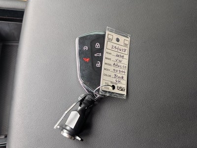 2024 Volkswagen Atlas Cross Sport 2.0T SE w/Technology