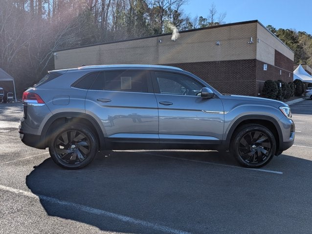 2024 Volkswagen Atlas Cross Sport 2.0T SE w/Technology