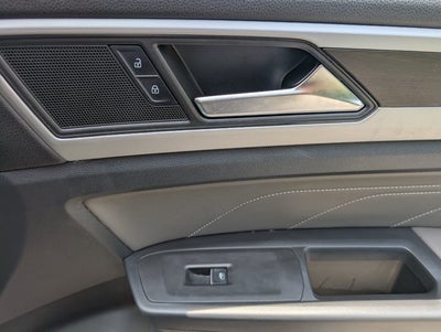 2023 Volkswagen Atlas 2.0T SE w/Technology