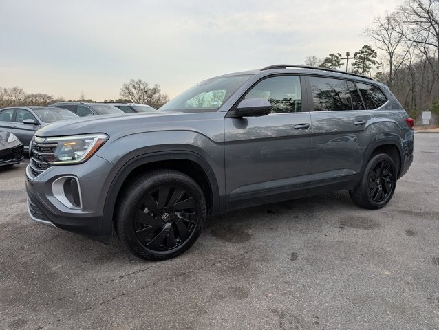 2024 Volkswagen Atlas 2.0T SE w/Technology