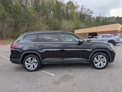 2022 Volkswagen Atlas 3.6L V6 SE w/Technology
