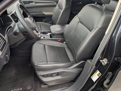 2022 Volkswagen Atlas 3.6L V6 SE w/Technology