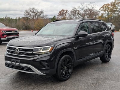 2022 Volkswagen Atlas 3.6L V6 SE w/Technology
