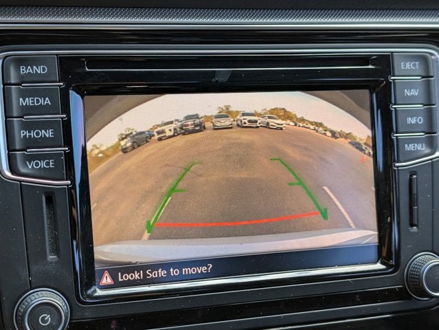 2016 Volkswagen Passat 1.8T SEL