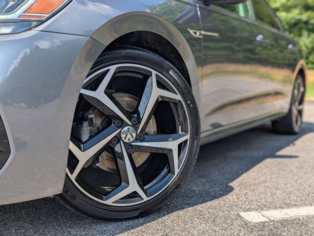 2020 Volkswagen Passat 2.0T R-Line