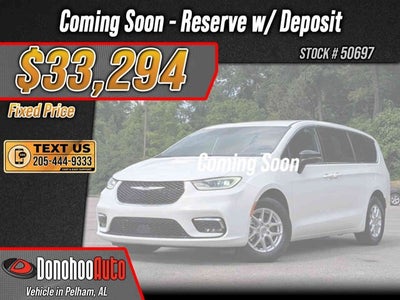 2025 Chrysler Pacifica Select