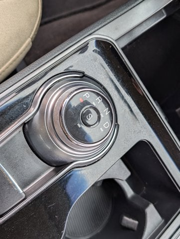 2020 Ford Edge SE