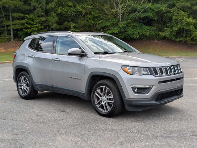 2020 Jeep Compass Latitude w/Sun/Wheel Pkg