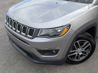 2020 Jeep Compass Latitude w/Sun/Wheel Pkg