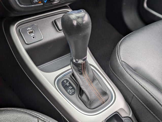 2020 Jeep Compass Latitude w/Sun/Wheel Pkg