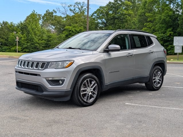 2020 Jeep Compass Latitude w/Sun/Wheel Pkg