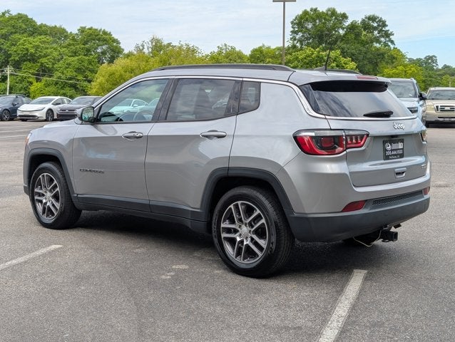2020 Jeep Compass Latitude w/Sun/Wheel Pkg