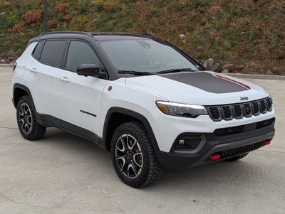 2025 Jeep Compass Trailhawk