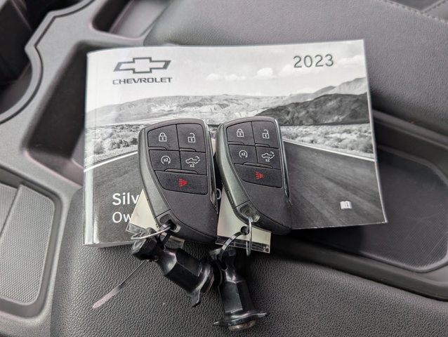 2023 Chevrolet Silverado 1500 Custom