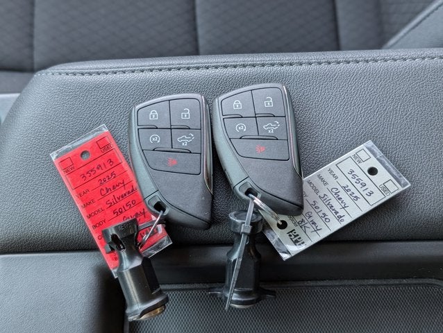 2025 Chevrolet Silverado 1500 Custom Trail Boss