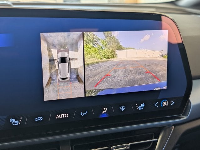 2024 Chevrolet Equinox EV LT