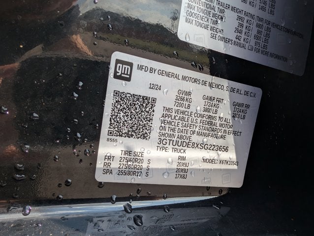 2025 GMC Sierra 1500 SLT