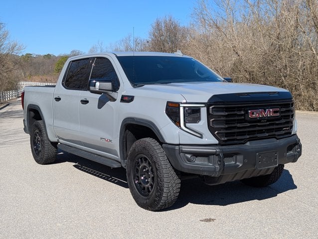 2024 GMC Sierra 1500 AT4X