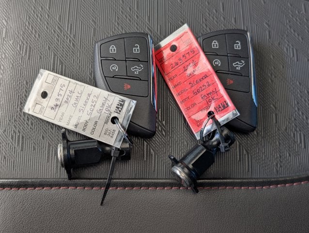 2024 GMC Sierra 1500 AT4X