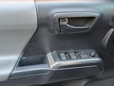 2020 Toyota Tacoma 4WD SR5