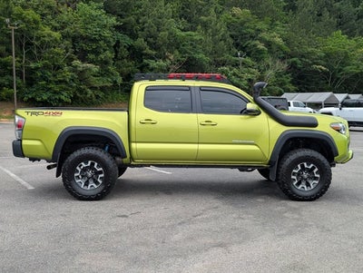 2023 Toyota Tacoma 4WD TRD Off Road