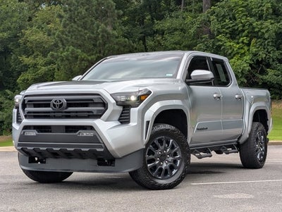 2025 Toyota Tacoma 2WD SR5