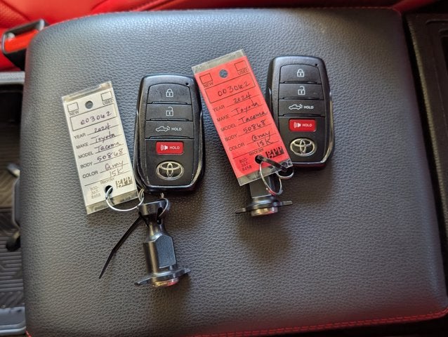2024 Toyota Tacoma 4WD TRD Pro Hybrid
