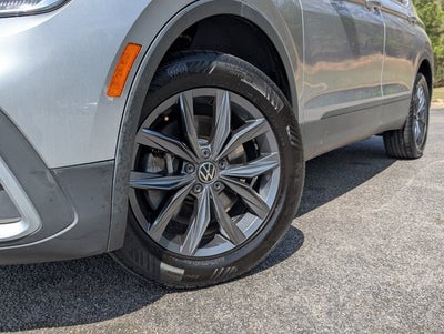 2022 Volkswagen Tiguan SE