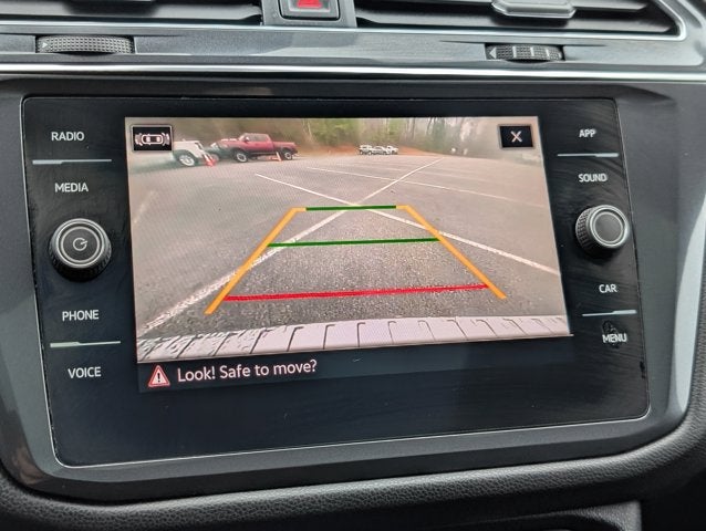 2022 Volkswagen Tiguan SE