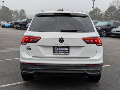 2022 Volkswagen Tiguan SE
